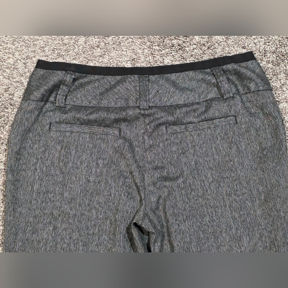 Maurices Dress Slacks Straight Leg Size 3/4 Short - Picture 3 of 8